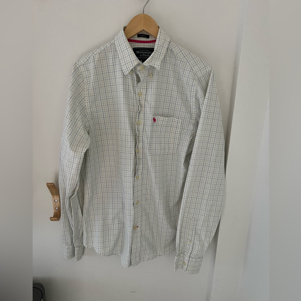 Abercrombie & Fitch White Checkered Plaid Long Sleeve Button Up Muscle Shirt